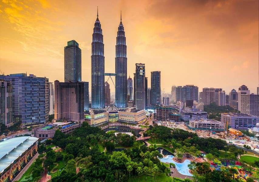 Malaysia and Philipines Tour Package